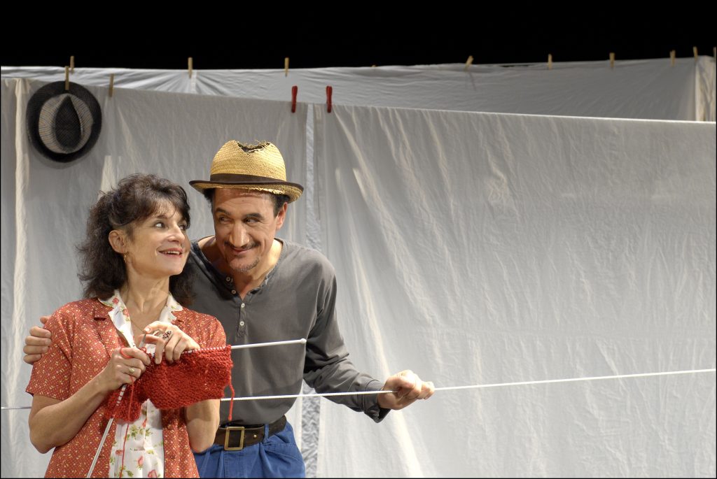 Décès de Marianne Epin, la compagne et la metteure en scène de Fellag DIA